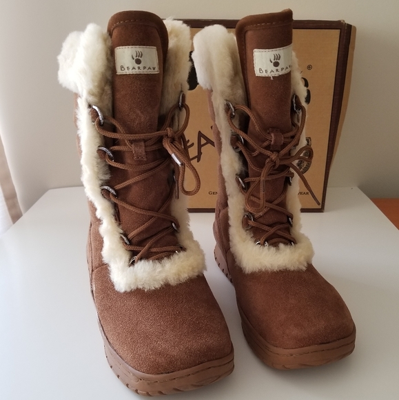 NWOT BearPaw shearling suede boots - Picture 3 of 10